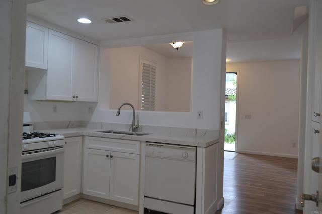 Foto del edificio - 710 Portside Pl