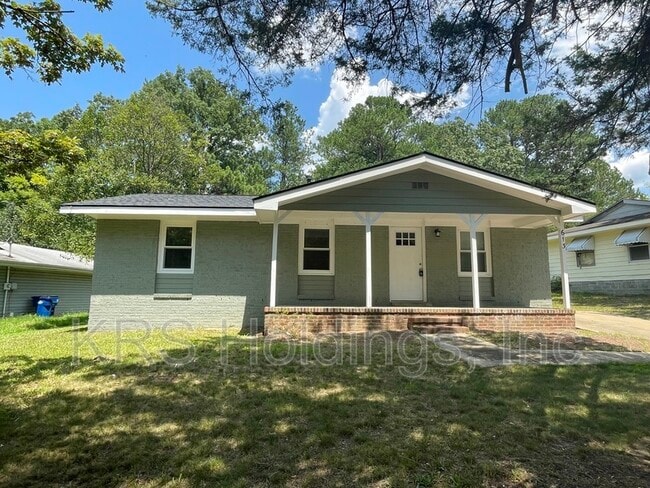 Building Photo - 613 Grantland Dr