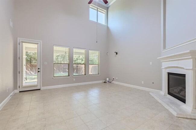 Building Photo - 13609 Hymeadow Cir