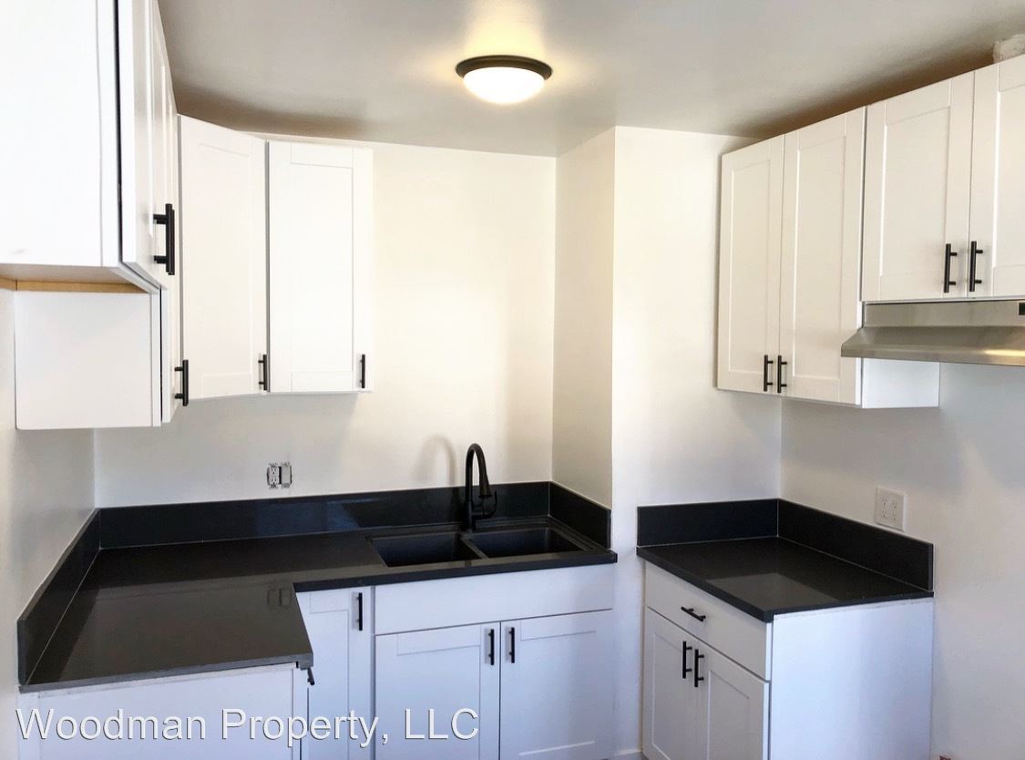 Foto principal - 6100-6106 Woodman Ave