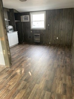 Primary Photo - 4-4 P St