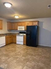Building Photo - 161 Proverbs Ct