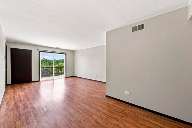 Foto del edificio - 6408 Nature Dr