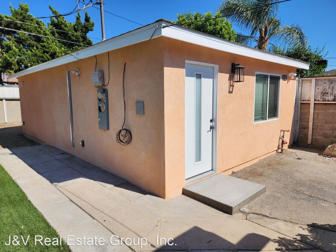 1 br, 1 bath House 8754 Snowden Ave House Rental in Los Angeles, CA