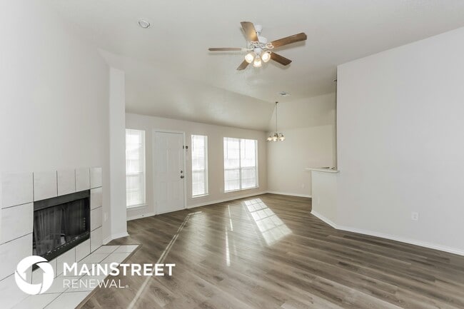 Foto del edificio - 1532 Linda Ln