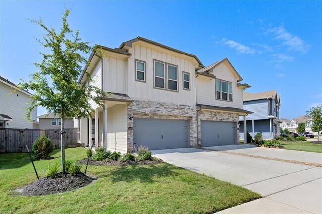 Foto del edificio - 22635 Sutherland Bend Ln