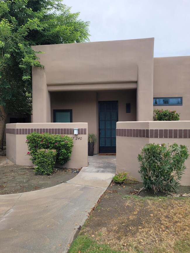 Building Photo - 67240 S Chimayo Dr