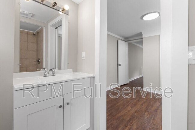 Foto del edificio - 325 54th Ave N