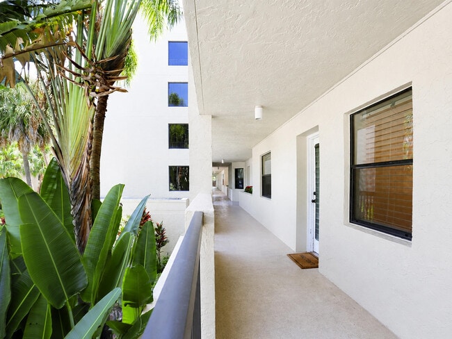 Building Photo - 3000 NW 42nd Ave