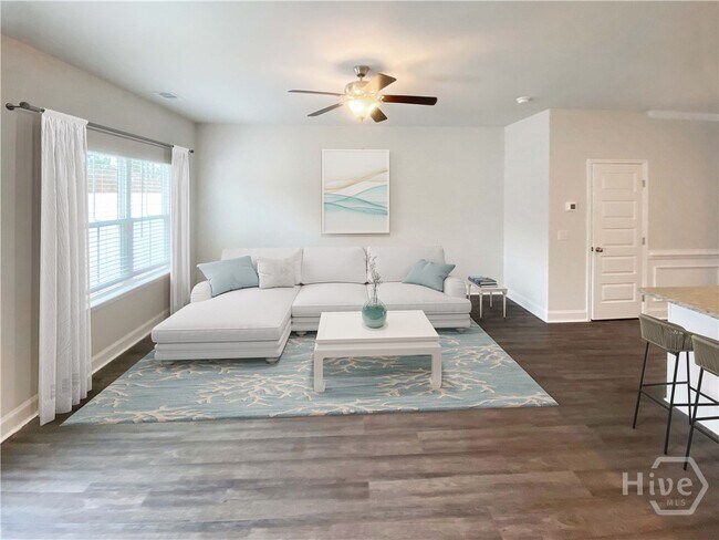 Foto del edificio - 533 Gov Treutlen Cir