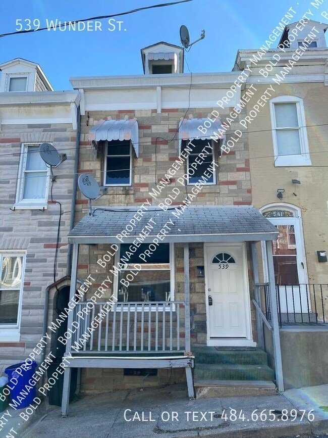 Building Photo - 539 Wunder St