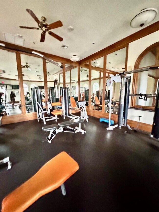 Foto del edificio - 4402 SW 160th Ave
