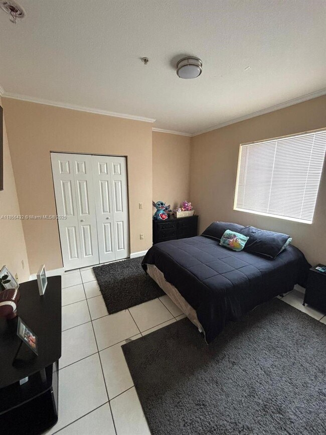 Foto del edificio - 561 SW 2nd St