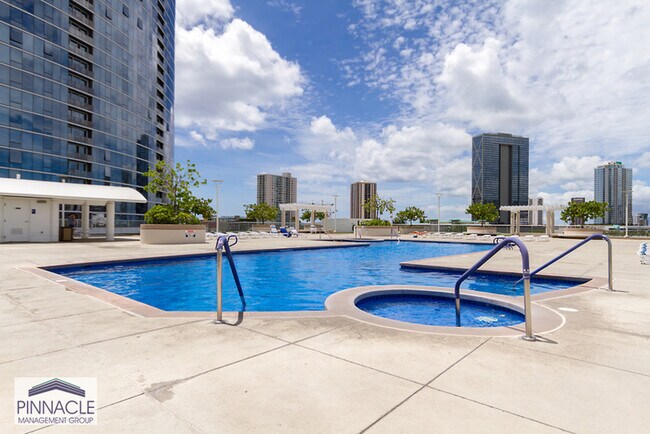 Building Photo - 1288 Kapiolani Blvd