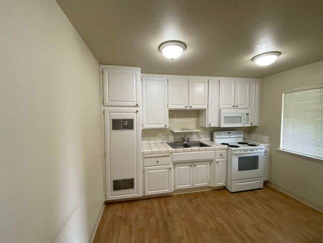 Foto del edificio - Comfortable and Cozy 2 Bedroom in Lincoln