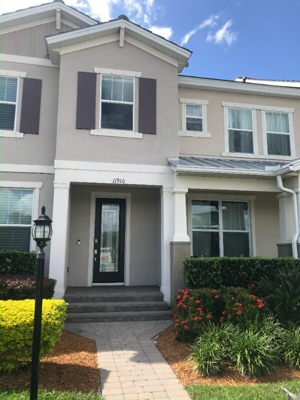 Foto principal - 11910 Seabrook Ave