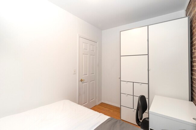 Foto del edificio - 1415-1423-1423 Lexington Ave