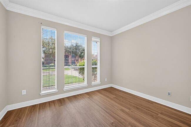 Foto del edificio - 2604 Sunrise Harbor Ln