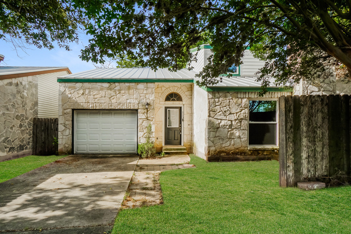 Foto principal - Bright 2-Bedroom Home in Boerne, TX