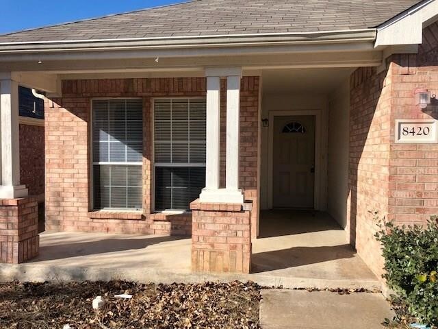 Foto del edificio - 8420 Silverbell Ln