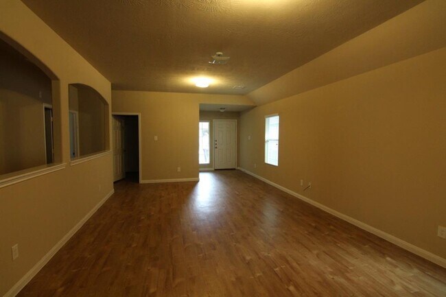 Building Photo - 2411 Tomica Ct