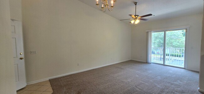 Foto del edificio - Willow Ridge - 2nd Floor Condo