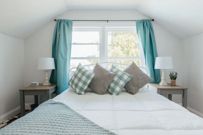 Foto del edificio - 905 Hill St