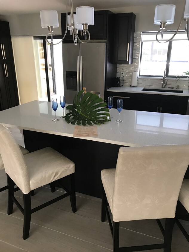 Photo - 381 SE 16th Ave (Pompano Beach, FL)