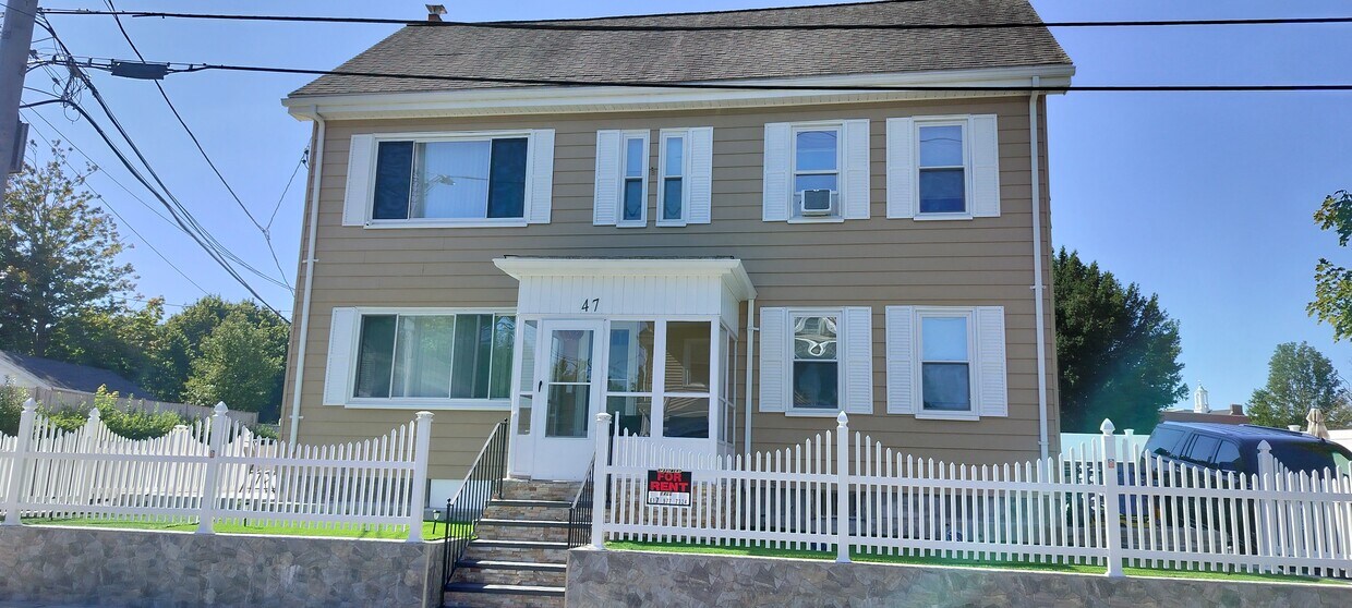 Foto principal - 47 Cottage St