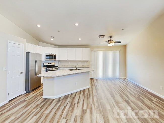 Foto del edificio - 5737 N Copper Sun Ct