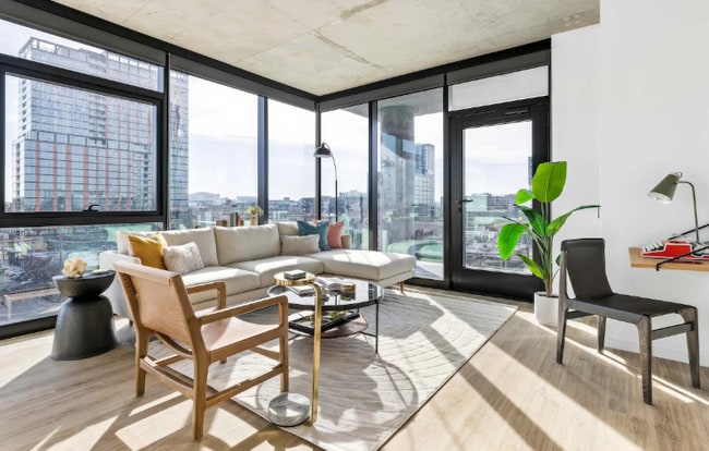 Photo - 255 N Elizabeth St Apartment