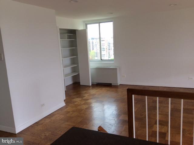 Foto del edificio - 1200 N Nash St