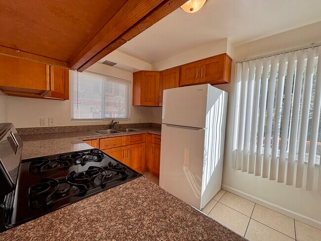 Foto del edificio - 8638 MacArthur Blvd