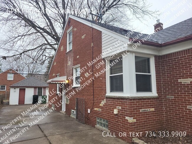 Building Photo - 7734 Rosedale Blvd