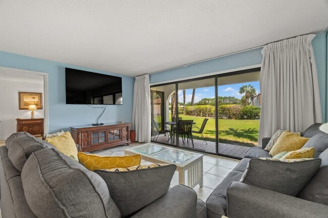 Building Photo - 520 Richard Jackson Blvd