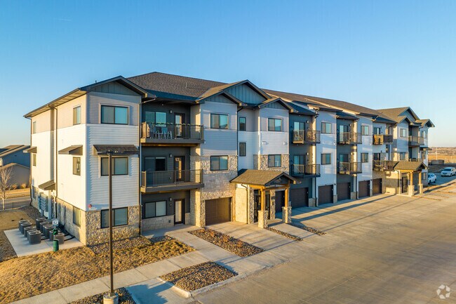 Foto del edificio - Mansions at Granite Falls