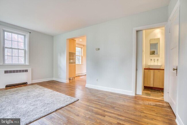 Building Photo - 6107 Maylane Dr