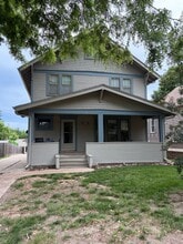 Building Photo - 918 S 1st Ave