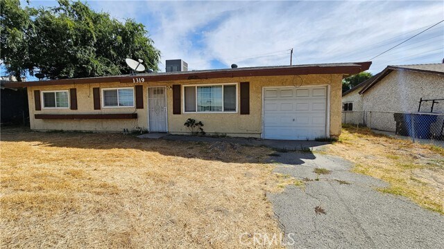 Primary Photo - 1319 N Colorado Ave