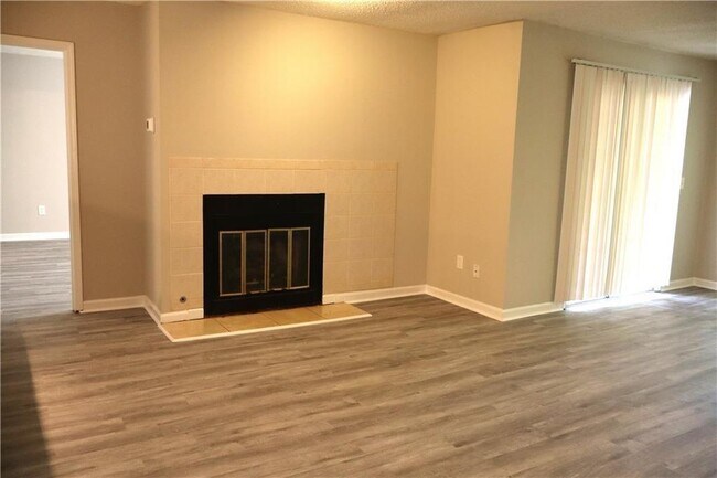 Foto del edificio - 308 Mill Pond Ct SE