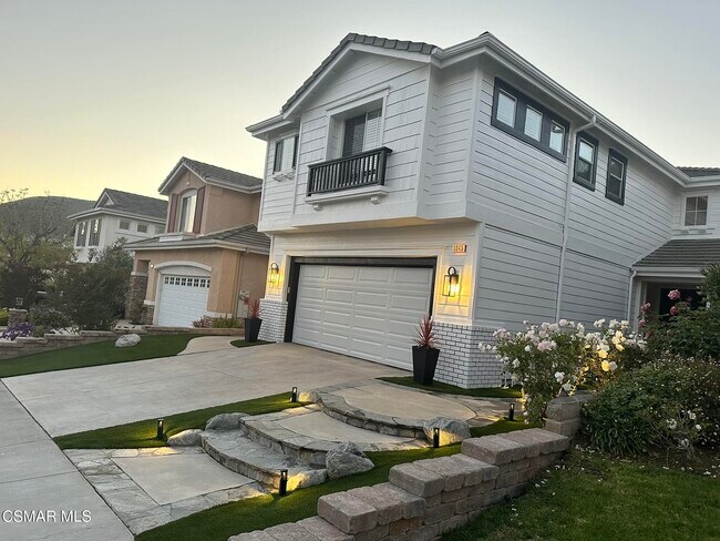 Building Photo - 3045 Blazing Star Dr