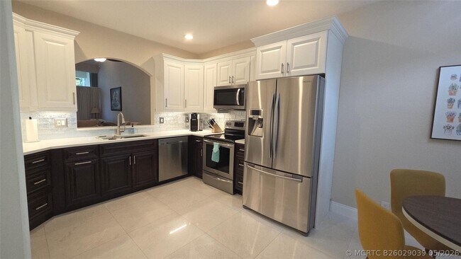 Foto del edificio - 504 W Palm Aire Dr