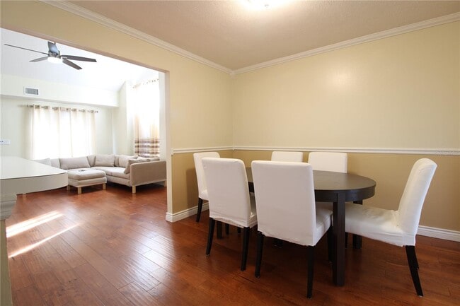 Foto del edificio - 2210 Maryday Ct