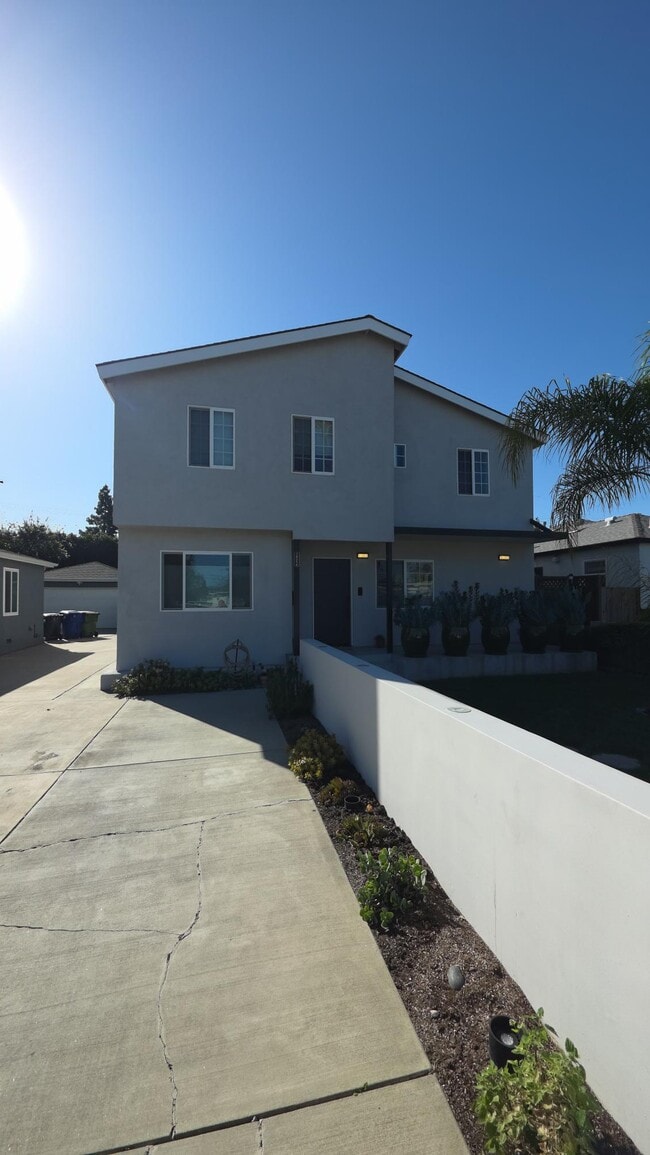 Foto del edificio - 15216 Morrison St