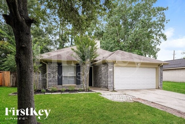 Foto del edificio - 3618 Nutwood Ln