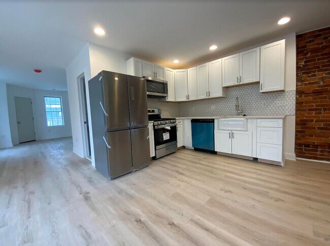 Foto del edificio - 135 W Washington Ln