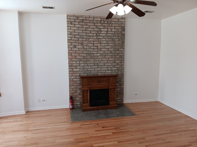 Foto del edificio - 5536 Michigan Ave