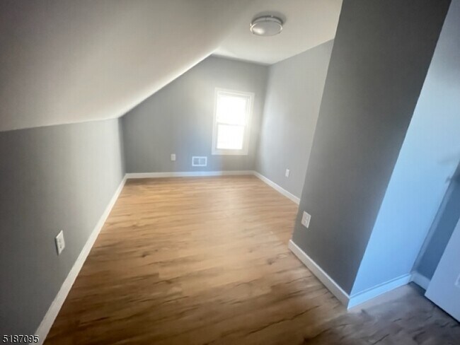 Building Photo - 54 N 4th St