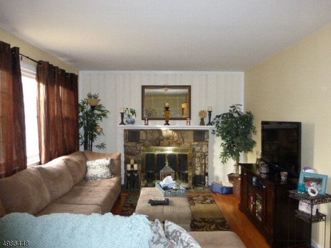 Building Photo - 56 St Charles Ave