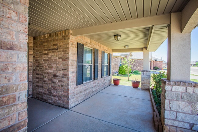 Building Photo - 3701 Rochester Ave